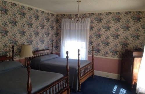 Fredonia White Inn מראה חיצוני תמונה