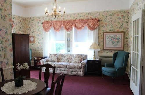 Fredonia White Inn מראה חיצוני תמונה